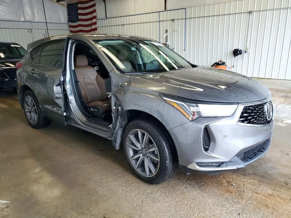 5J8TC2H50RL029561 — 2024 ACURA RDX photo 4