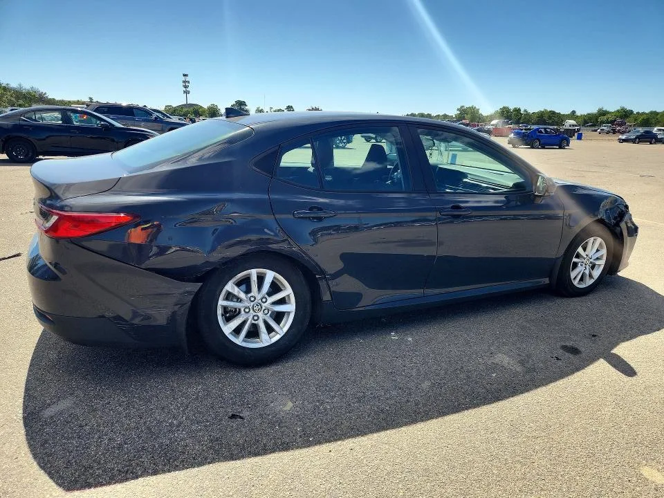 4T1DAACK3SU065871 — 2025 TOYOTA CAMRY photo 3