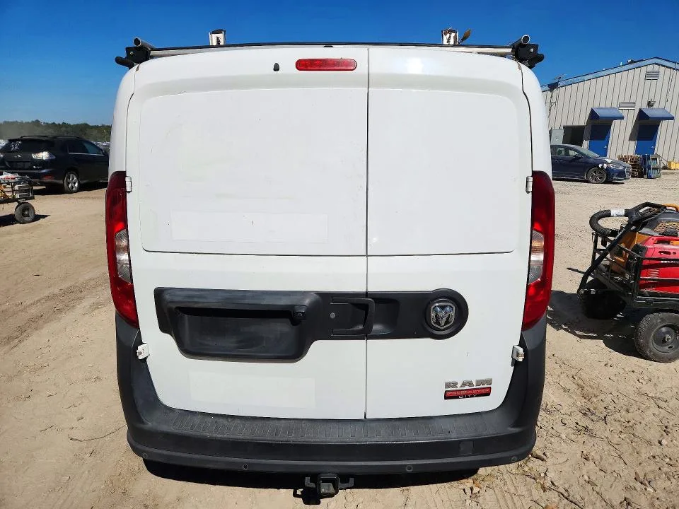 ZFBERFAB7J6L62293 — 2018 RAM PROMASTER CITY photo 6