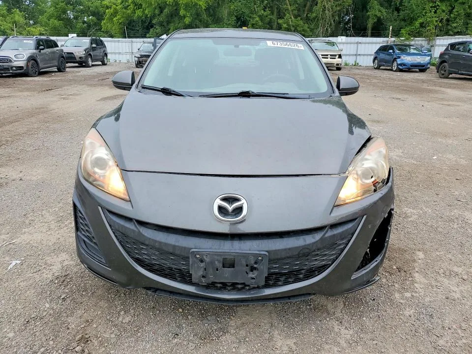 JM1BL1UF2B1369198 — 2011 MAZDA 3 photo 5