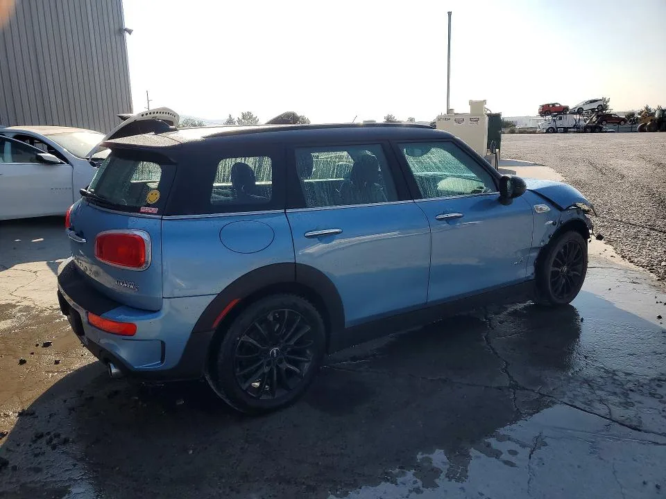 WMWLU5C58H2C45988 — 2017 MINI COOPER photo 3
