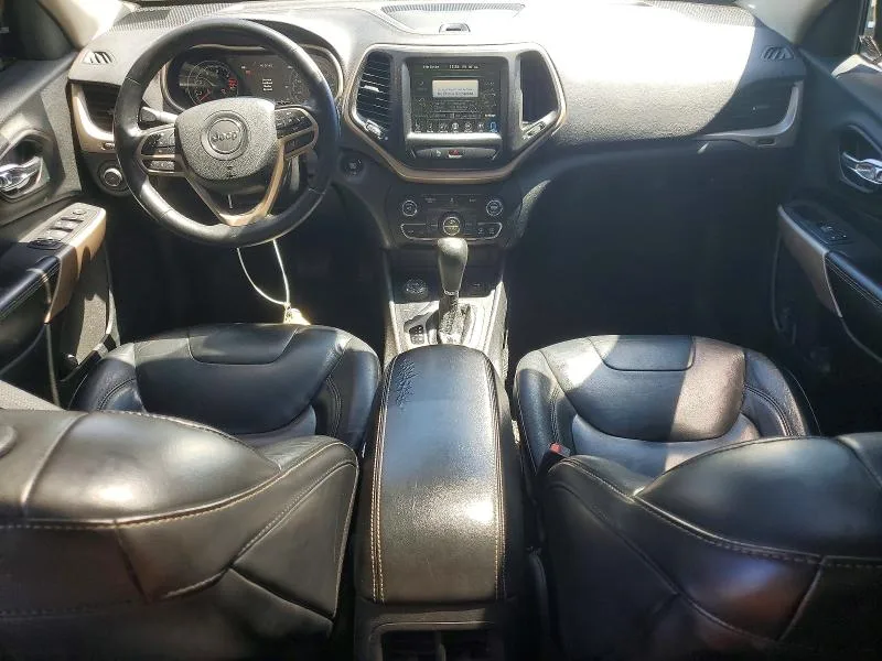 1C4PJMDB8HW638553 — 2017 JEEP CHEROKEE photo 8