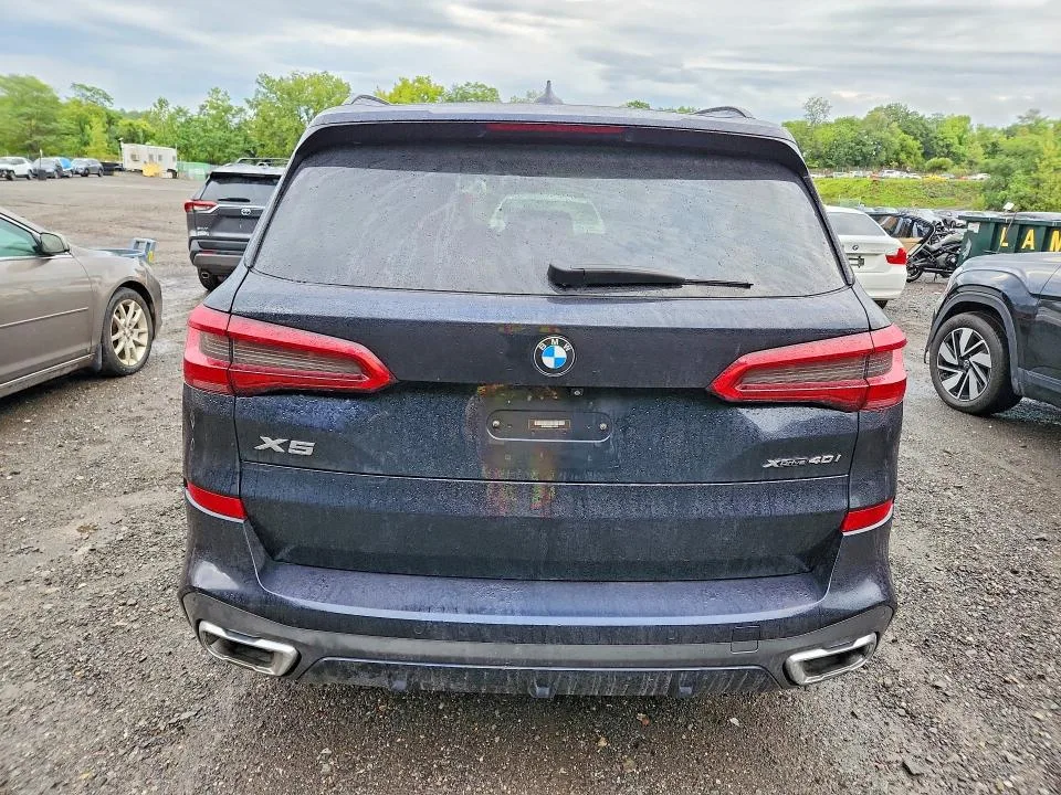 5UXCR6C56KLL14734 — 2019 BMW X5 photo 6