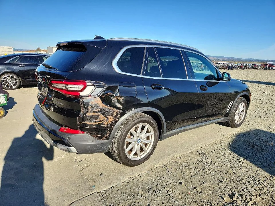 5UXTA6C01N9L30367 — 2022 BMW X5 photo 3