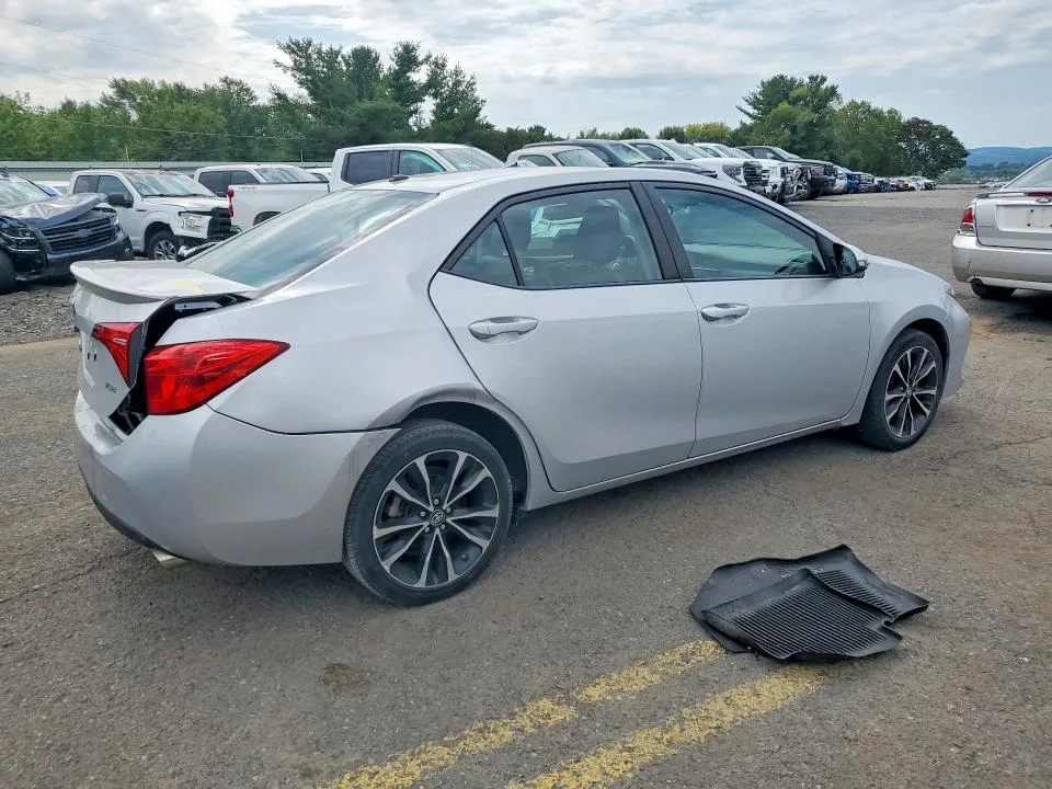2T1BURHE3KC189236 — 2019 TOYOTA COROLLA photo 3