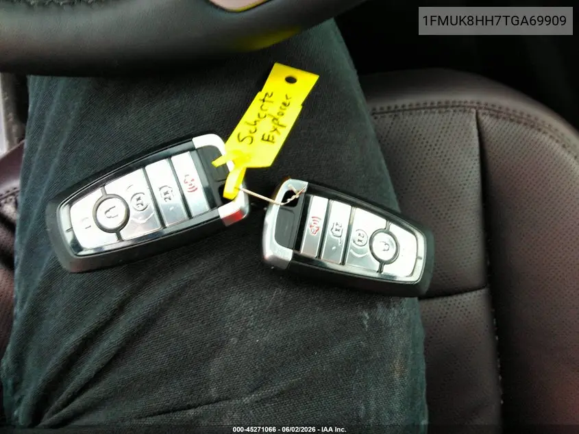 Photo 12 of vehicle VIN 1FMUK8HH7TGA69909
