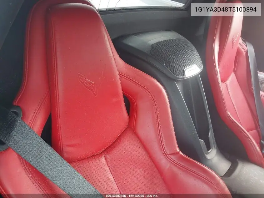 Photo 9 of vehicle VIN 1G1YA3D48T5100894