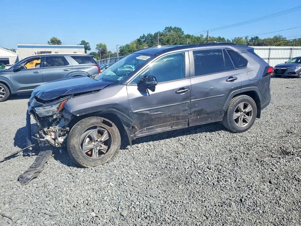 2T3P1RFV4RC397807 — 2024 TOYOTA RAV4 photo 1