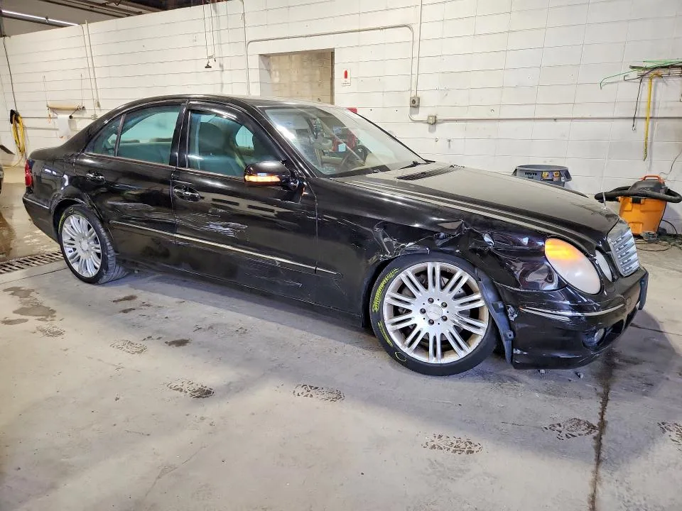 WDBUF87X68B281575 — 2008 MERCEDES-BENZ E-CLASS E350 4MATIC photo 4