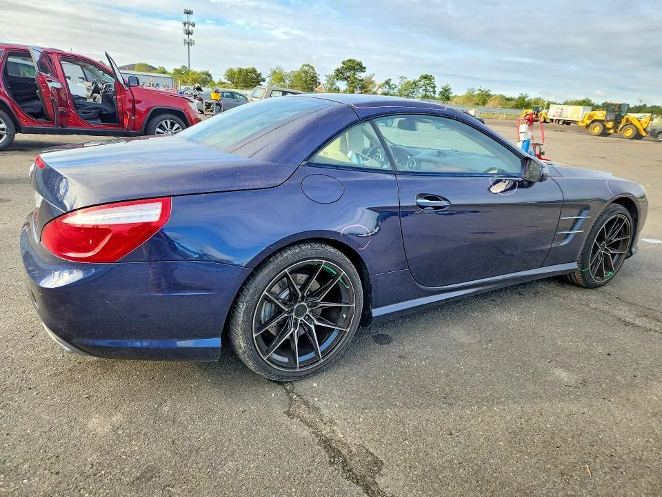WDDJK7DA4EF028288 — 2014 MERCEDES-BENZ SL photo 3