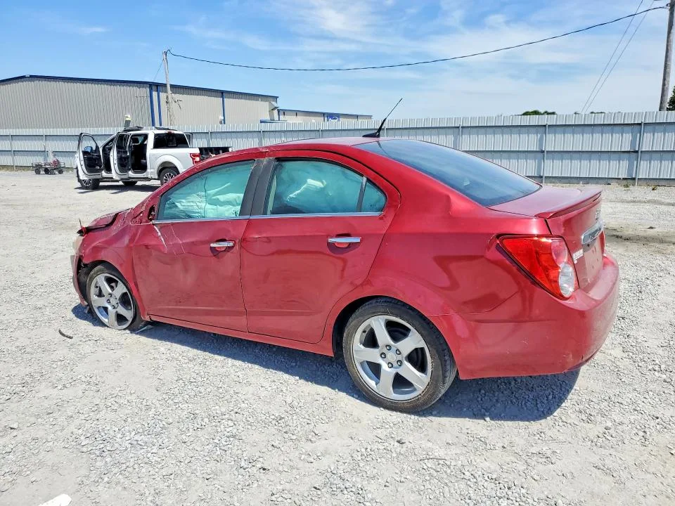 1G1JE5SB5E4151605 — 2014 CHEVROLET SONIC photo 2