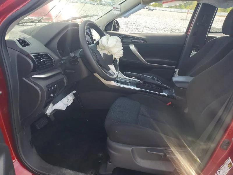 JA4ATUAA2NZ012819 — 2022 MITSUBISHI ECLIPSE CROSS photo 7