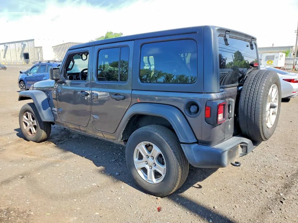 1C4HJXDNXKW669116 — 2019 JEEP WRANGLER UNLIMITED photo 2