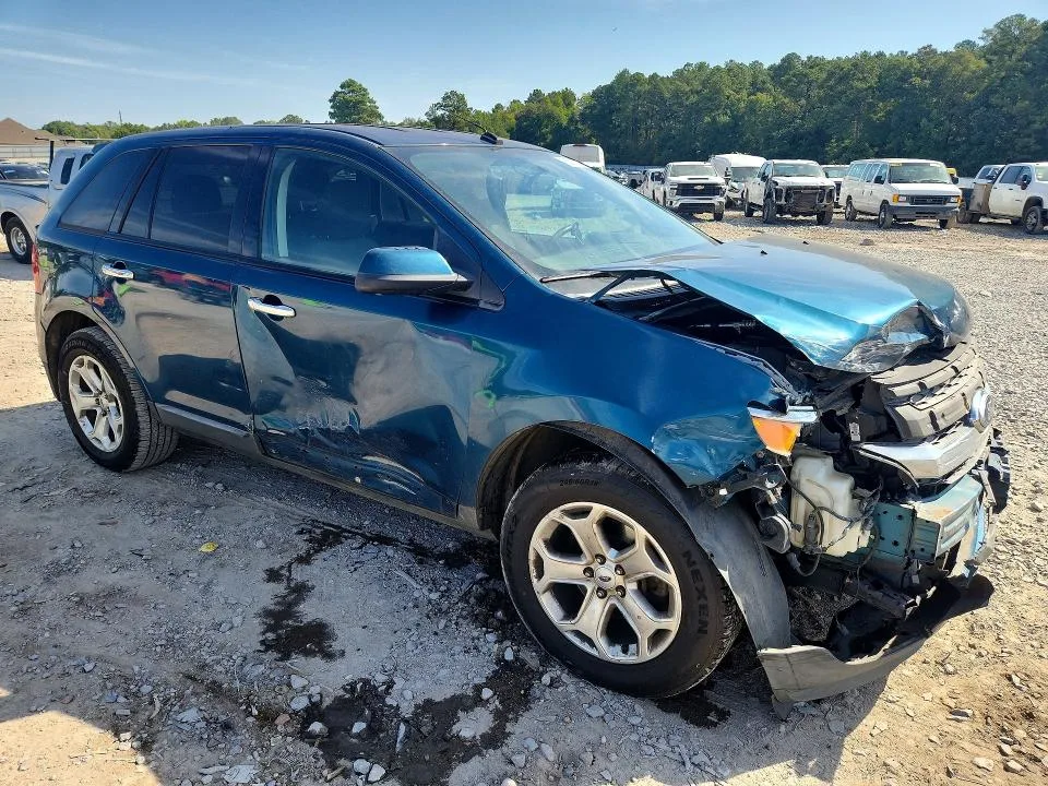 2FMDK3JC6BBA88183 — 2011 FORD EDGE photo 4