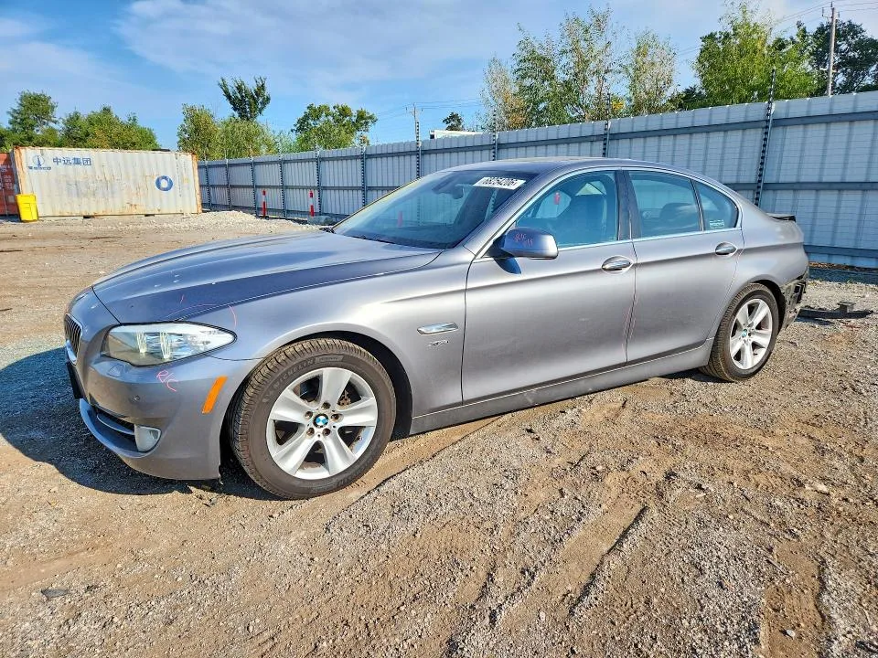WBAXH5C52CDW09757 — 2012 BMW 528