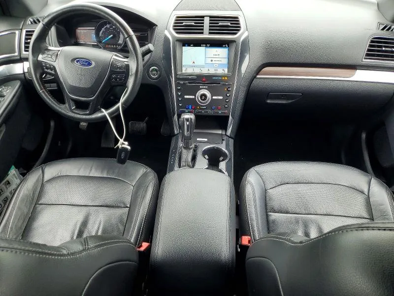 1FM5K8F82JGB73535 — 2018 FORD EXPLORER photo 8