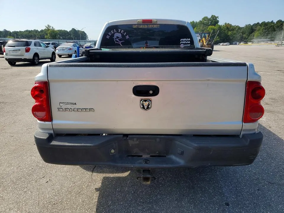1D7HE38K58S542390 — 2008 DODGE DAKOTA photo 6
