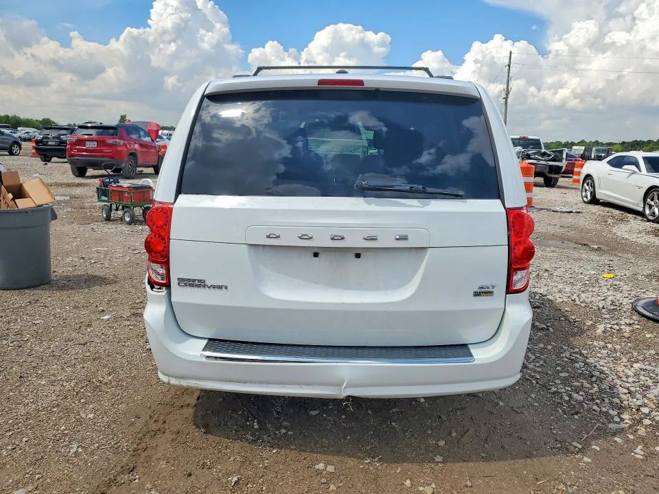 2C4RDGCG2GR311930 — 2016 DODGE GRAND CARAVAN photo 6