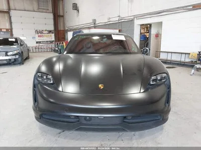 WP0AA2Y13NSA16038 — 2022 PORSCHE TAYCAN photo 12