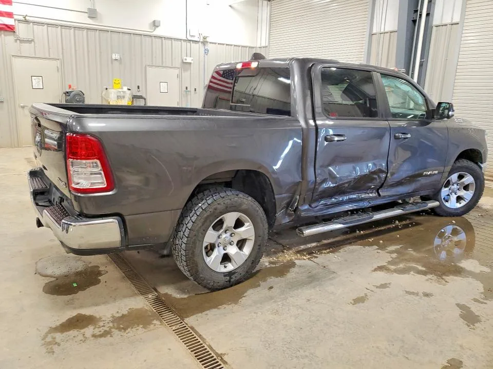 1C6SRFFT3KN708260 — 2019 RAM 1500 photo 3