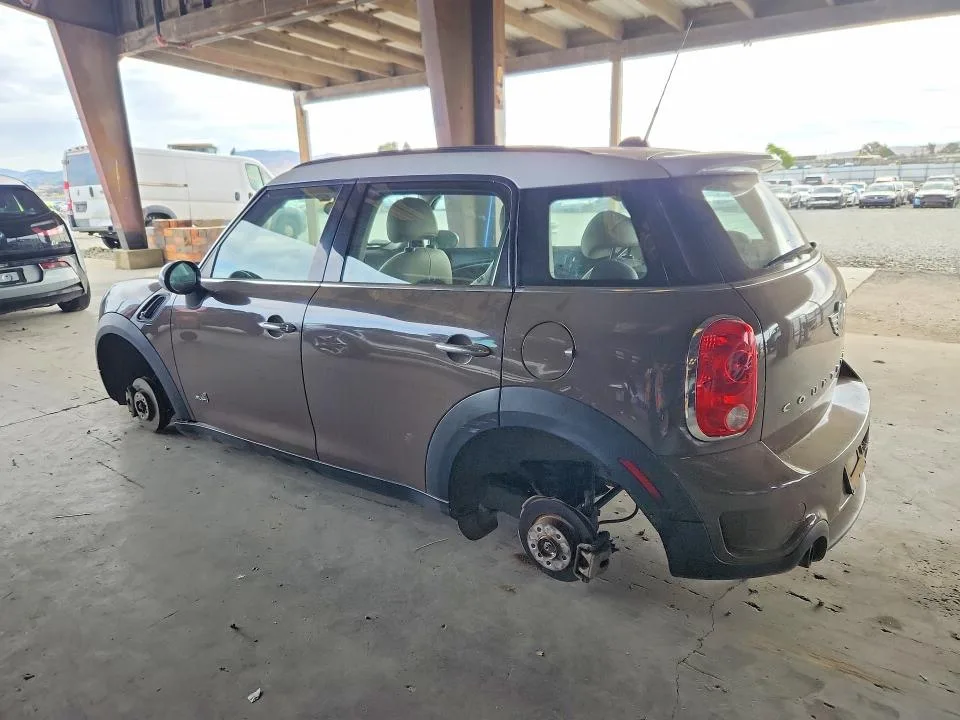 WMWZC5C53EWP35611 — 2014 MINI COOPER photo 2
