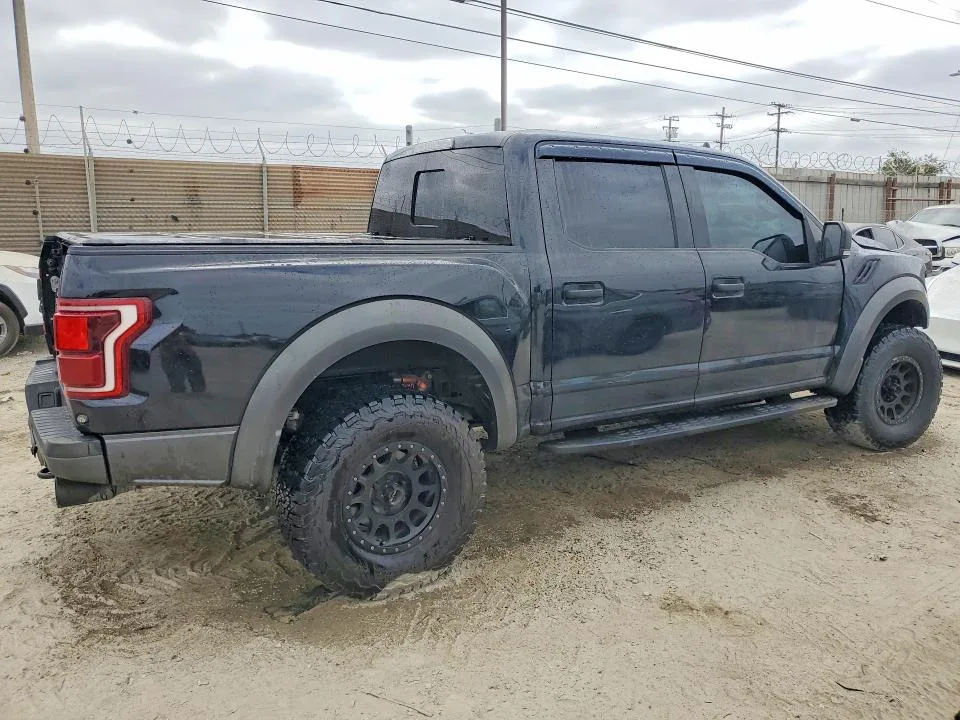 1FTFW1RG2LFB48084 — 2020 FORD F150 photo 3