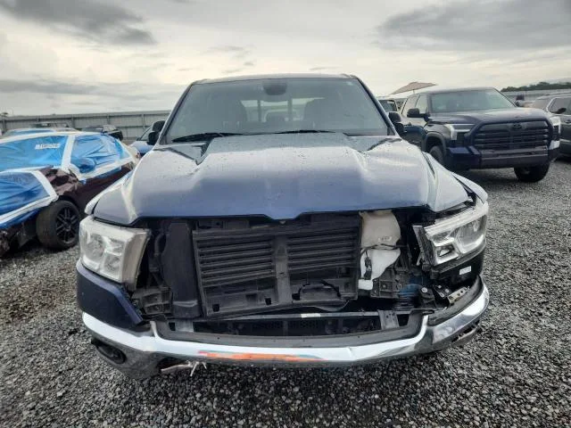 1C6SRFMT3KN922068 — 2019 RAM 1500 photo 5