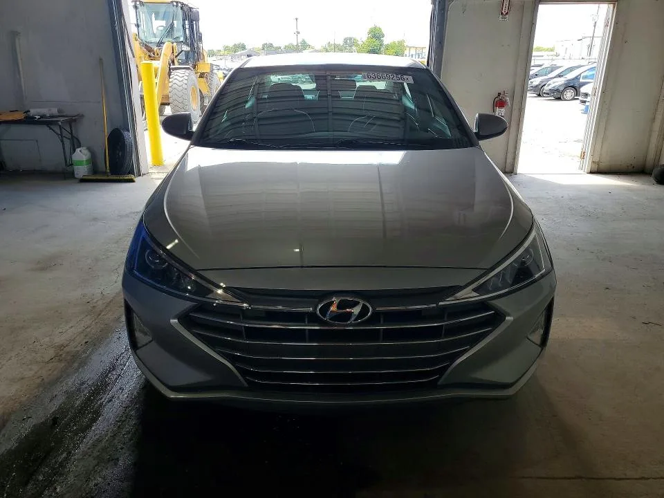 5NPD84LF4LH552822 — 2020 HYUNDAI ELANTRA photo 5