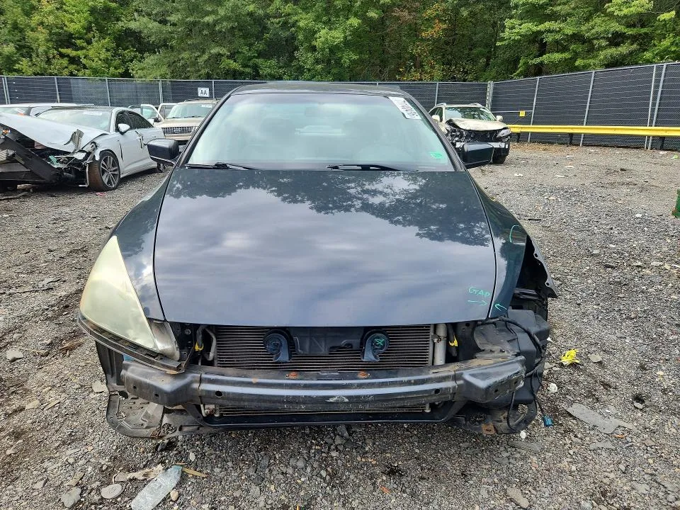 1HGCM56435A134402 — 2005 HONDA ACCORD photo 5