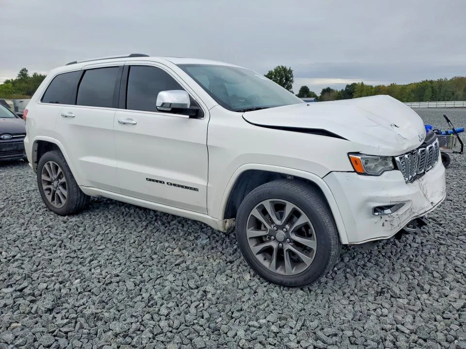 1C4RJFCG9HC842619 — 2017 JEEP GRAND CHEROKEE photo 4