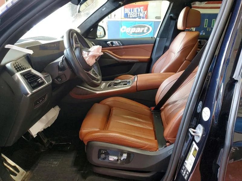 5UX33EM0XR9V87293 — 2024 BMW X7 photo 7