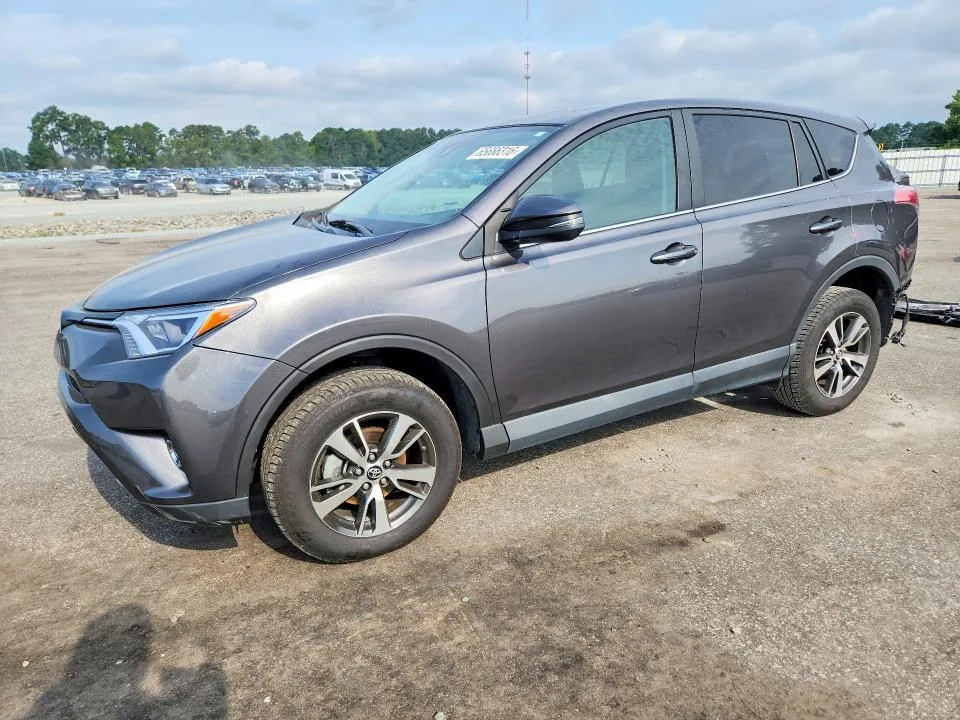 2T3WFREV1JW477812 — 2018 TOYOTA RAV4