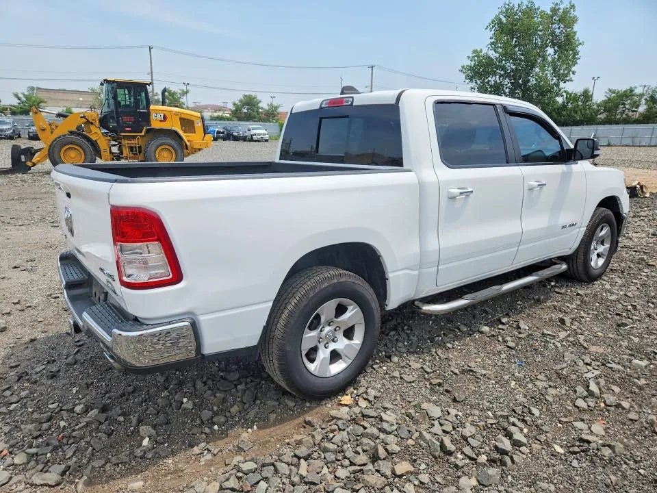 1C6SRFFT9KN781181 — 2019 RAM 1500 photo 3