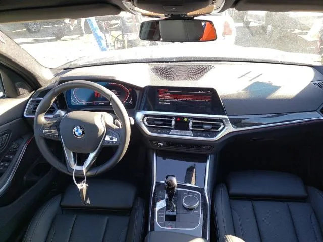 3MW5R1J04N8C43191 — 2022 BMW 330i photo 8