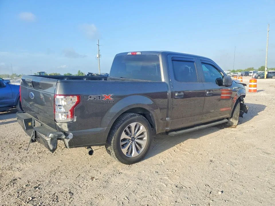 1FTEW1E56JKE13836 — 2018 FORD F150 photo 3