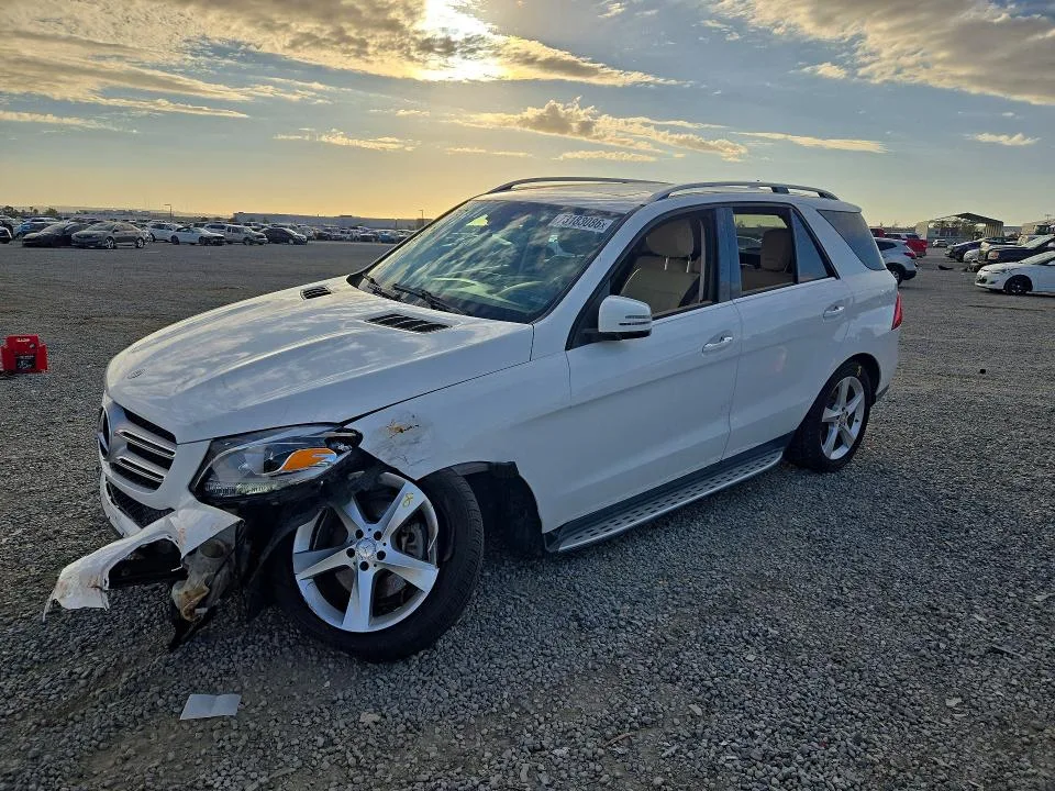 4JGDA5HB7GA672221 — 2016 MERCEDES-BENZ GLE photo 1