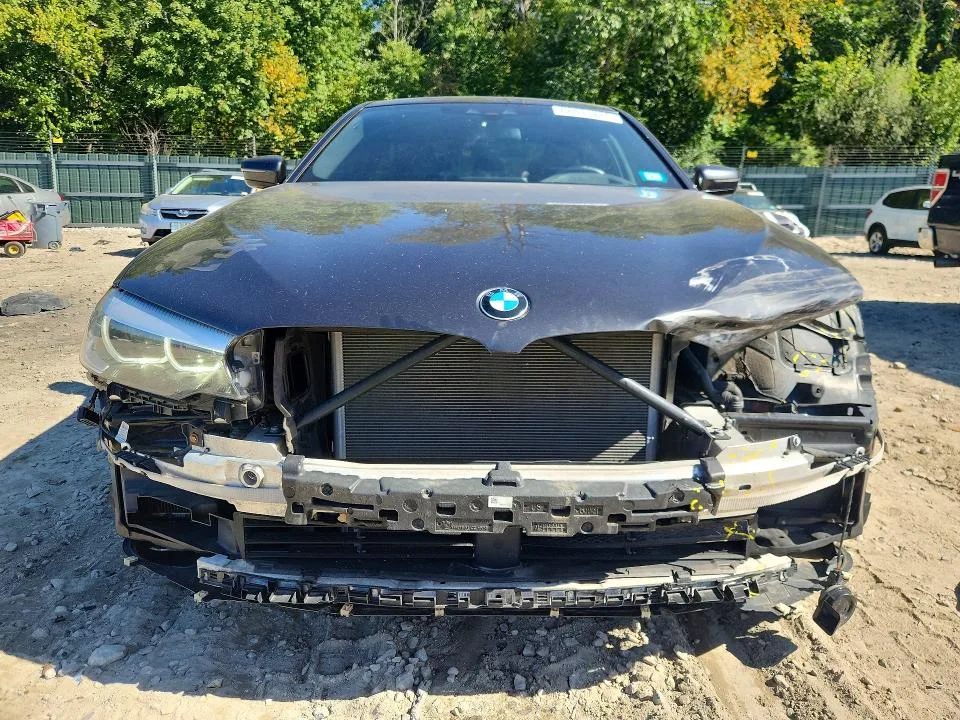 WBAJA7C51JWA74771 — 2018 BMW 530 photo 5