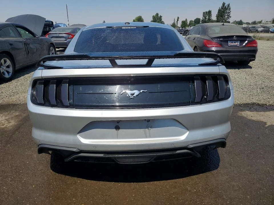 1FA6P8TH7J5105666 — 2018 FORD MUSTANG photo 6