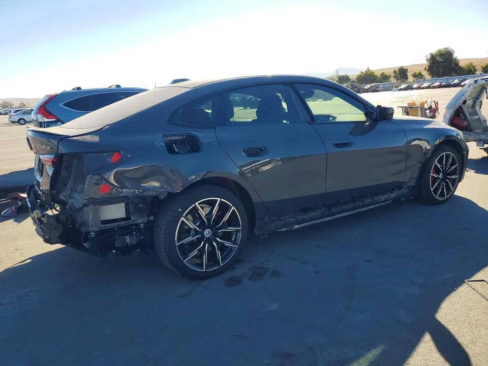 WBY33AW07PFP27580 — 2023 BMW I4 photo 3