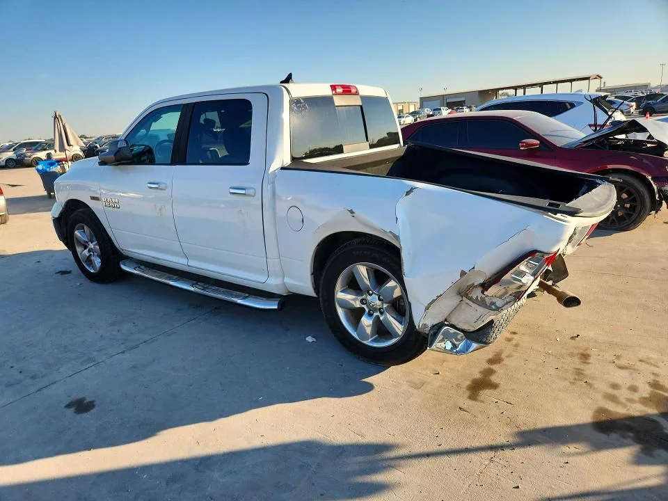 1C6RR6LM8GS189727 — 2016 RAM 1500 photo 2