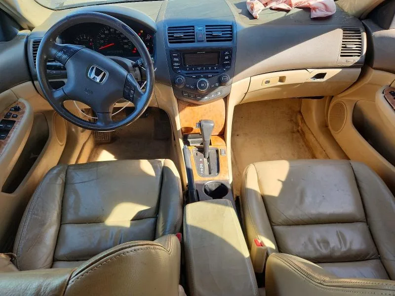 1HGCM56815A085638 — 2005 HONDA ACCORD photo 8