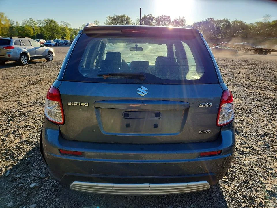 JS2YB417896200138 — 2009 SUZUKI SX4 photo 6