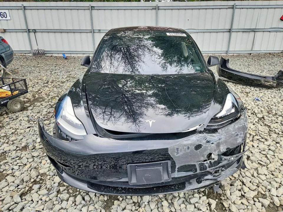 5YJ3E1EA3JF152184 — 2018 TESLA MODEL 3 photo 5