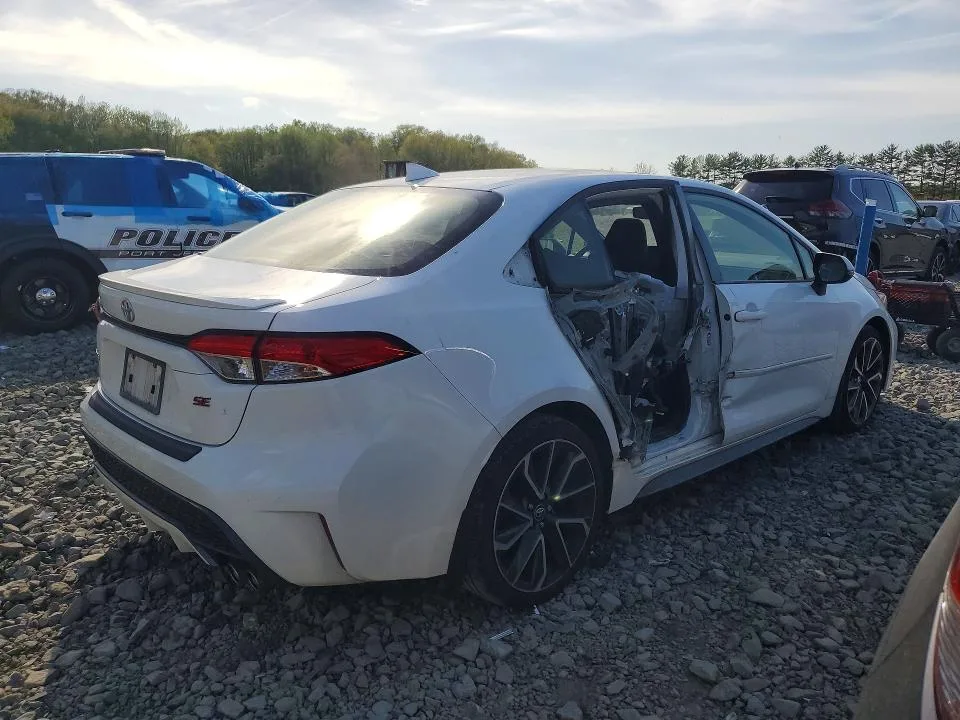 JTDP4RCE9LJ044396 — 2020 TOYOTA COROLLA photo 3