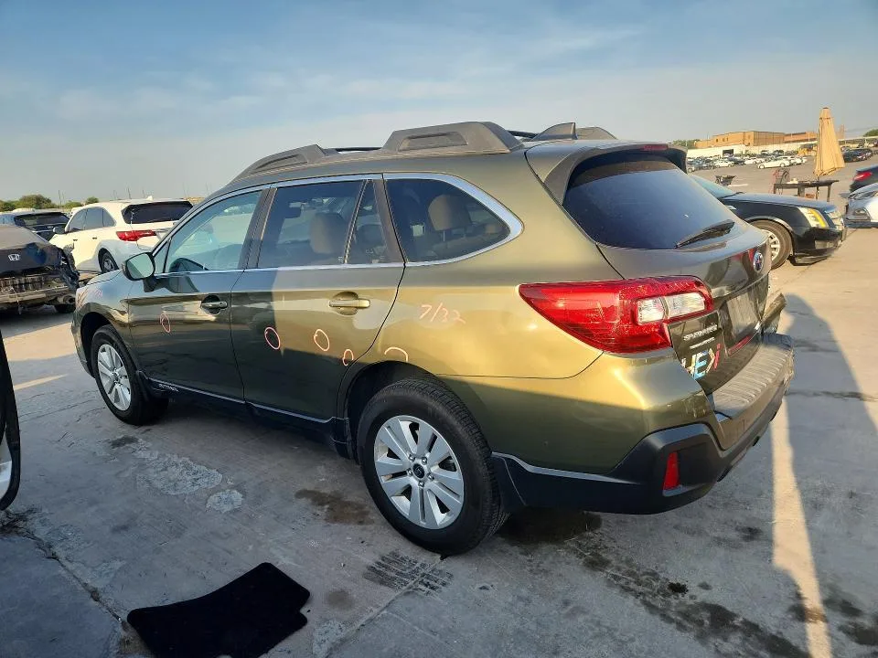 4S4BSAFC5K3342485 — 2019 SUBARU OUTBACK photo 2