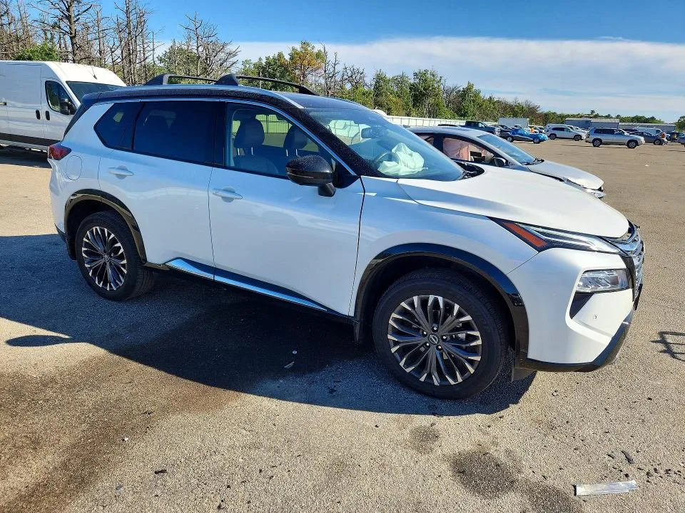 JN8BT3DD1RW455050 — 2024 NISSAN ROGUE photo 4