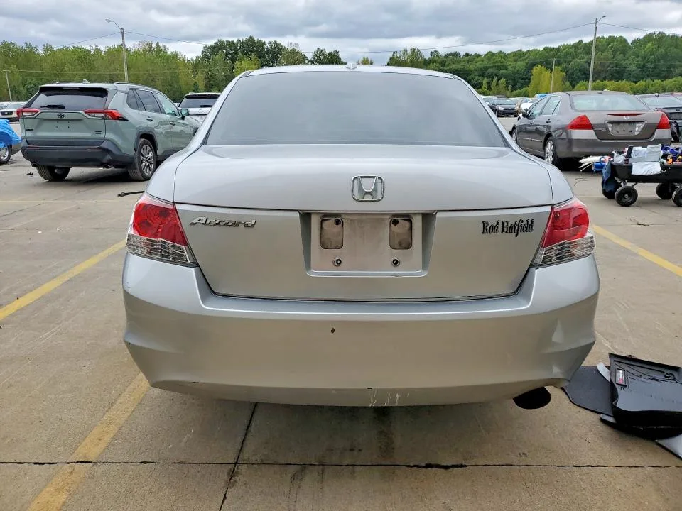 1HGCP2F88AA103102 — 2010 HONDA ACCORD photo 6