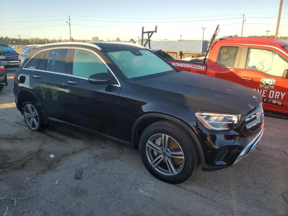 W1N0G8EB9MF918815 — 2021 MERCEDES-BENZ GLC photo 4