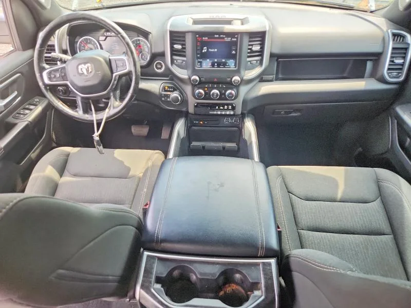 1C6SRFFT9KN781181 — 2019 RAM 1500 photo 8