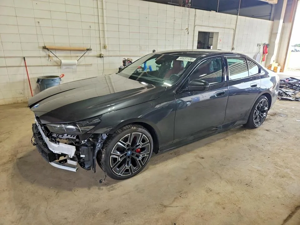WBY13HG06SCT42679 — 2025 BMW I5